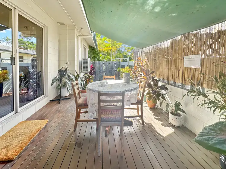 2/15-17 Second Avenue, Railway Estate QLD 4810