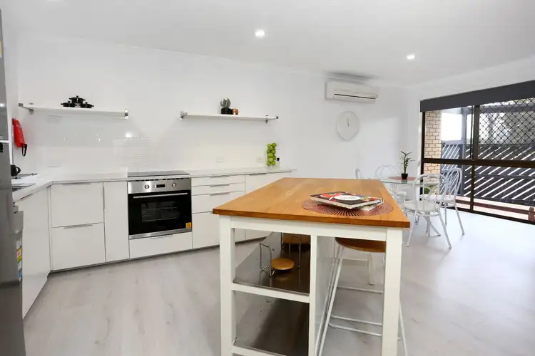 Fifth view of Homely semi-detached listing, 4/7-13 Parkridge Drive, Molendinar QLD 4214