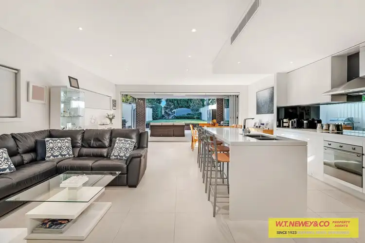20A Doris Street, Picnic Point NSW 2213