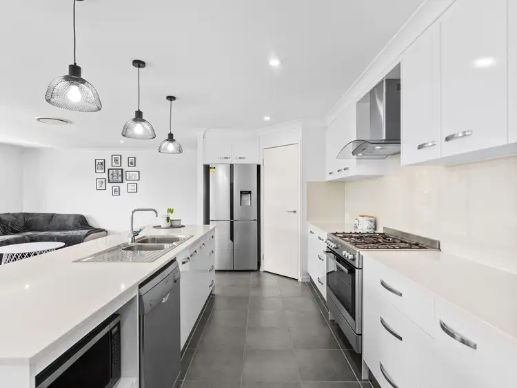 Fifth view of Homely house listing, 2 Vogler Road, Fernvale QLD 4306