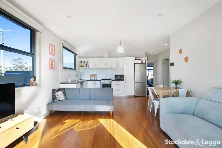 Fourth view of Homely unit listing, 2/1023 Plenty Road, Kingsbury VIC 3083