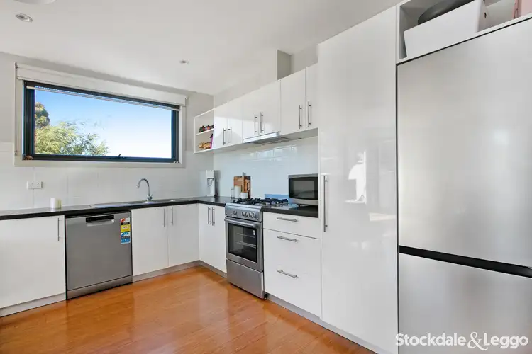 Fifth view of Homely unit listing, 2/1023 Plenty Road, Kingsbury VIC 3083