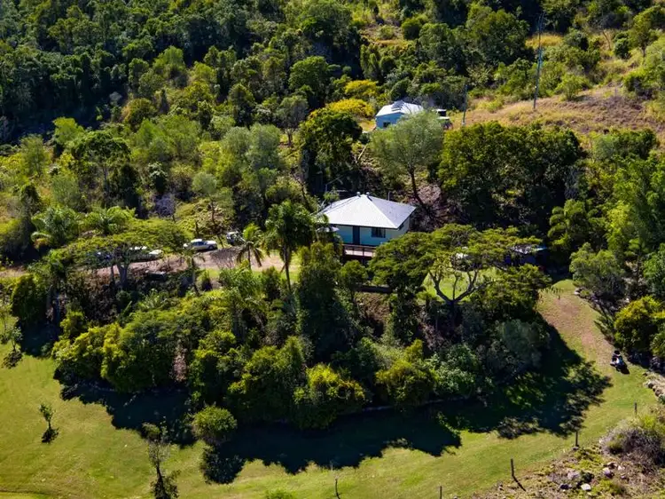 390 Spring Valley Road, West Stowe QLD 4680