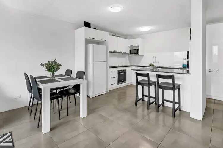 Fourth view of Homely apartment listing, 7/21 Armrick Avenue, Broadbeach QLD 4218