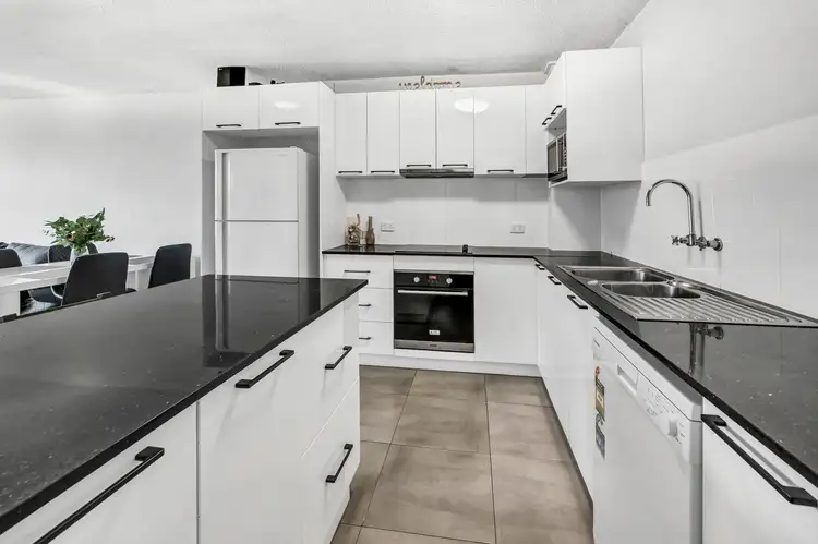 Sixth view of Homely apartment listing, 7/21 Armrick Avenue, Broadbeach QLD 4218