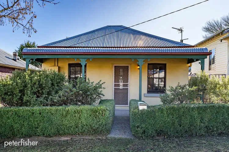17 Lucas Street, Orange NSW 2800