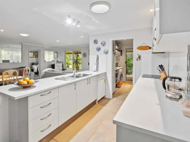 Fourth view of Homely house listing, 4 Aqualine Drive, Point Vernon QLD 4655
