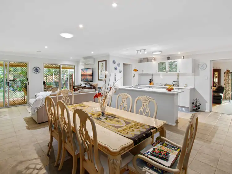 Sixth view of Homely house listing, 4 Aqualine Drive, Point Vernon QLD 4655
