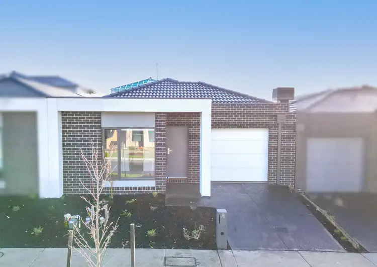 15 Frangipani Way, Mickleham VIC 3064