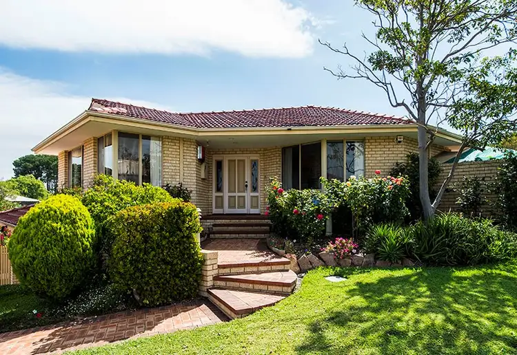 1 Rushton Court, Kardinya WA 6163