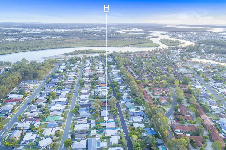 8 Allinga Street, Coombabah QLD 4216