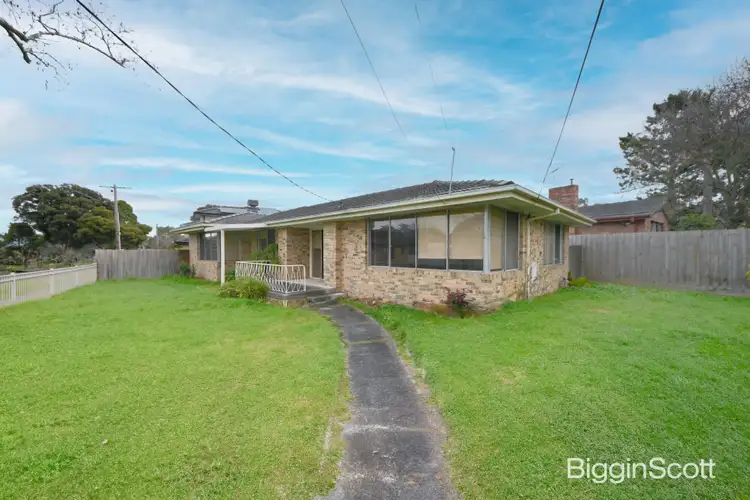 Main view of Homely house listing, 8 Wooral Court, Notting Hill VIC 3168