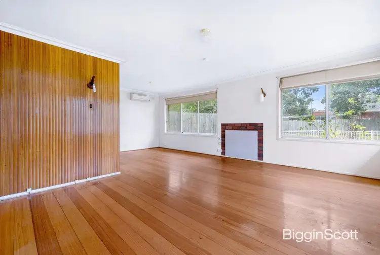Third view of Homely house listing, 8 Wooral Court, Notting Hill VIC 3168