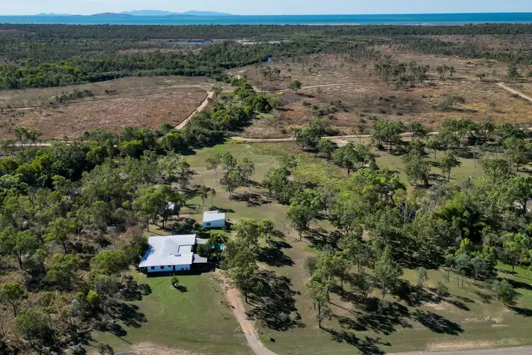 6 Clydesdale Place, Black River QLD 4818