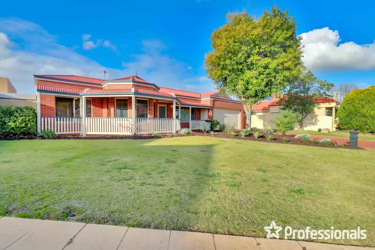23 Illawarra Crescent, Canning Vale WA 6155