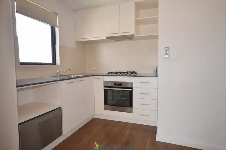 Seventh view of Homely apartment listing, 4/38 Randell Street, Mandurah WA 6210