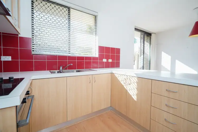 Sixth view of Homely house listing, 2/1 Weir Place, Morley WA 6062