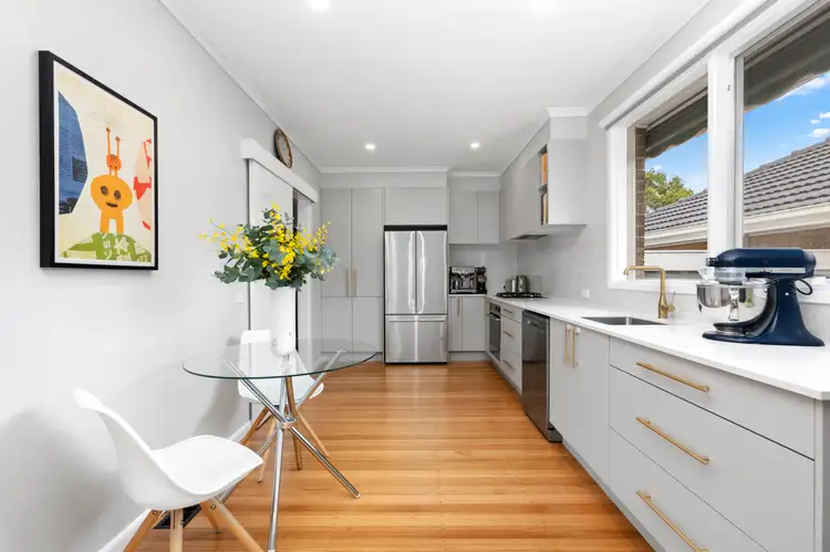 Fifth view of Homely unit listing, 2/19 Tulip Grove, Cheltenham VIC 3192