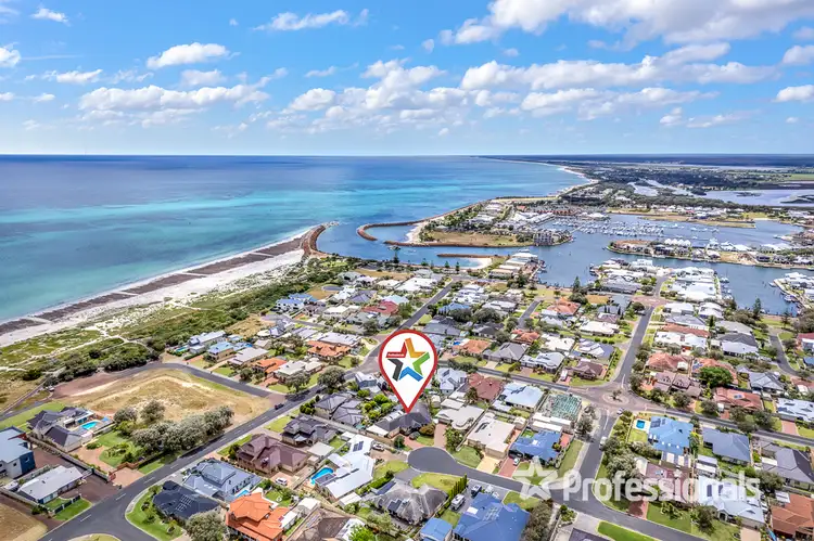 8 Plover Court, Geographe WA 6280