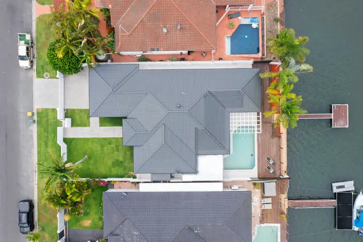 Second view of Homely house listing, 32 Anchorage Way, Biggera Waters QLD 4216