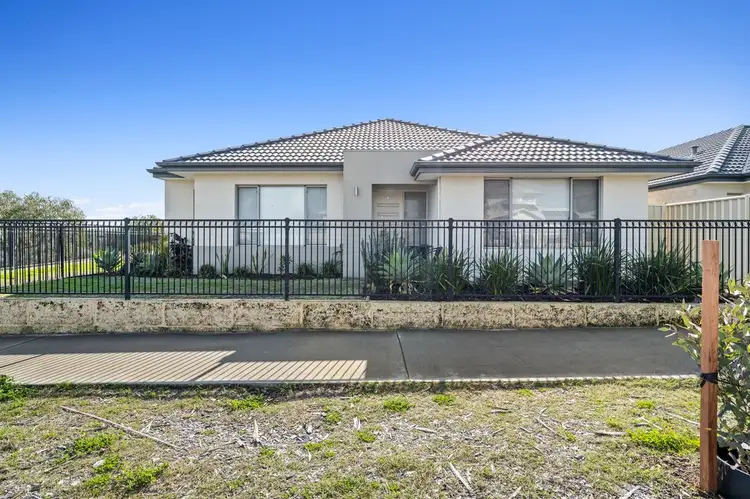 69 Lake Valley Drive, Lakelands WA 6180