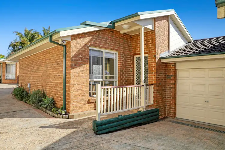 2/10 Russell Street, East Gosford NSW 2250