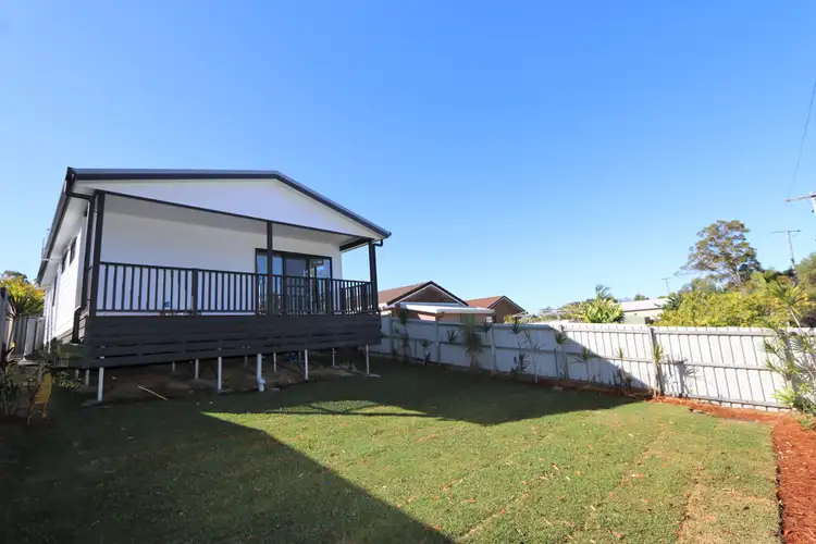 1b Forrest Avenue, Molendinar QLD 4214