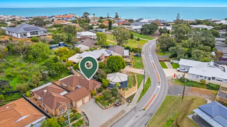 77B Leighton Road, Halls Head WA 6210