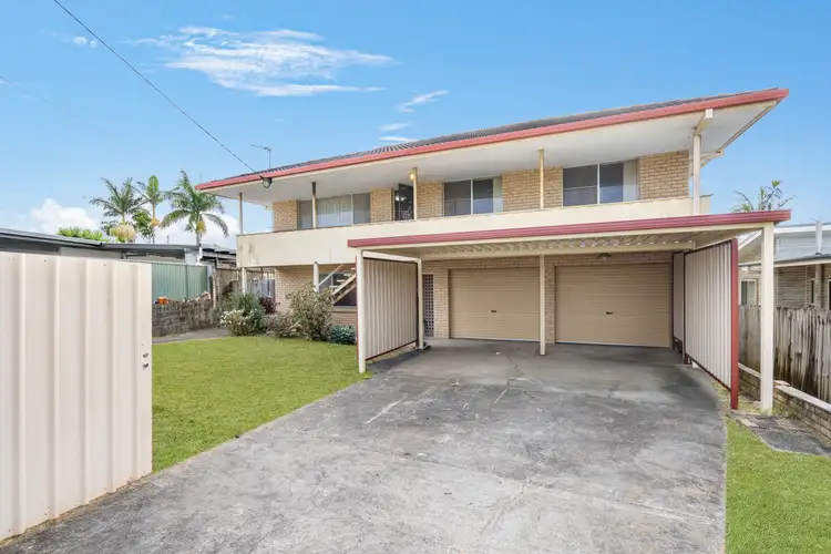 40 Cooleroo Crescent, Southport QLD 4215