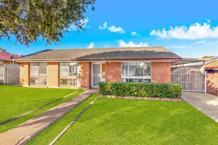 192 Mimosa Road, Bossley Park NSW 2176