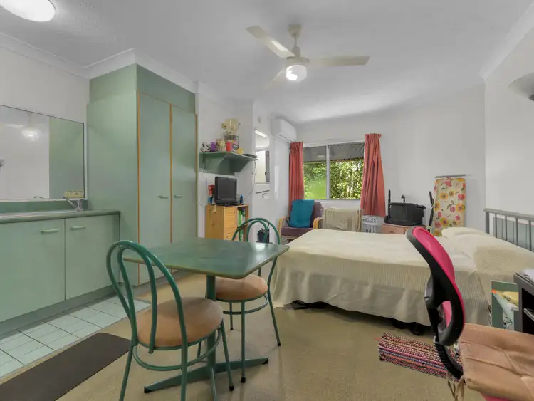 Third view of Homely apartment listing, 5/592 Sandgate Road, Clayfield QLD 4011