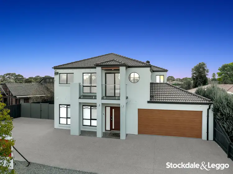 16 Lamb Grove, Hoppers Crossing VIC 3029