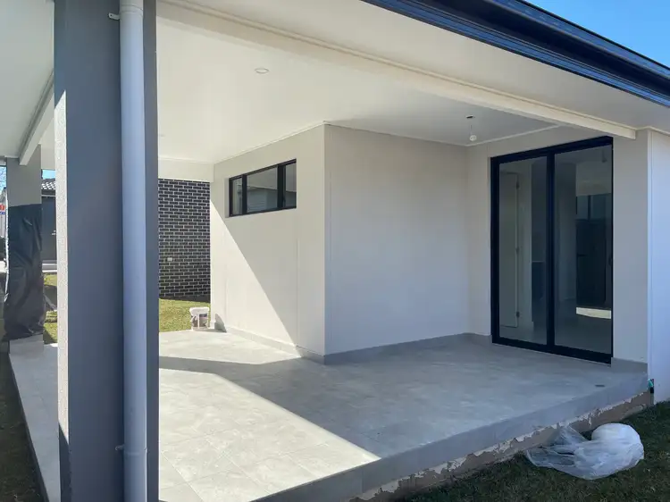 21A Bulolo Dr, Whalan NSW 2770