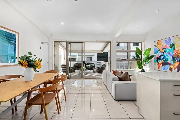 Main view of Homely unit listing, 8/76 Durham Street, St Lucia QLD 4067