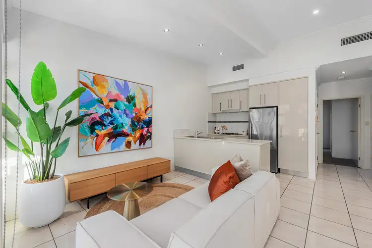 Fifth view of Homely unit listing, 8/76 Durham Street, St Lucia QLD 4067