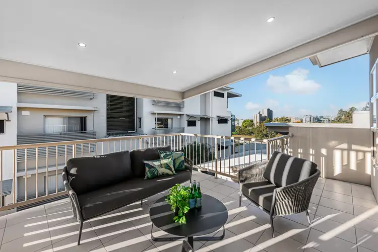 Sixth view of Homely unit listing, 8/76 Durham Street, St Lucia QLD 4067