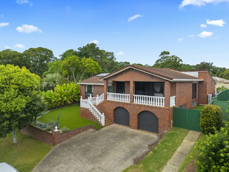 5 Karratha Court, Mermaid Waters QLD 4218