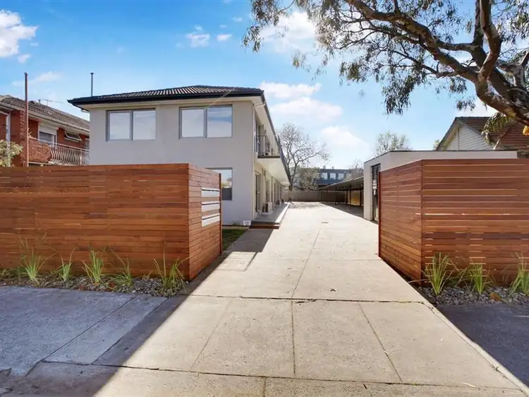 11/17 Rosstown Road, Carnegie VIC 3163