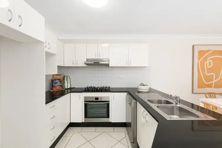 Third view of Homely apartment listing, 10/8-10 Croydon Street, Cronulla NSW 2230