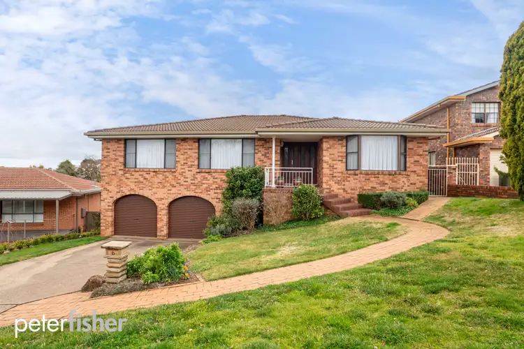 6 Panpande Crescent, Orange NSW 2800