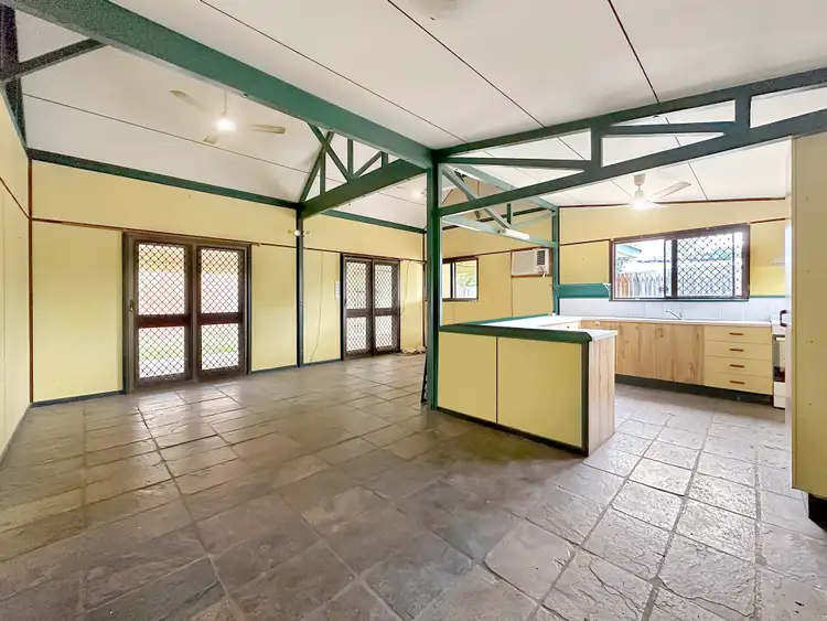 Sixth view of Homely house listing, 8 Rossato Crescent, Rasmussen QLD 4815