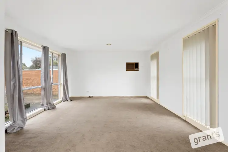 Sixth view of Homely house listing, 10 Bootie Court, Endeavour Hills VIC 3802