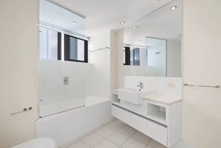 Sixth view of Homely apartment listing, 55/30 Macrossan Street, Brisbane City QLD 4000