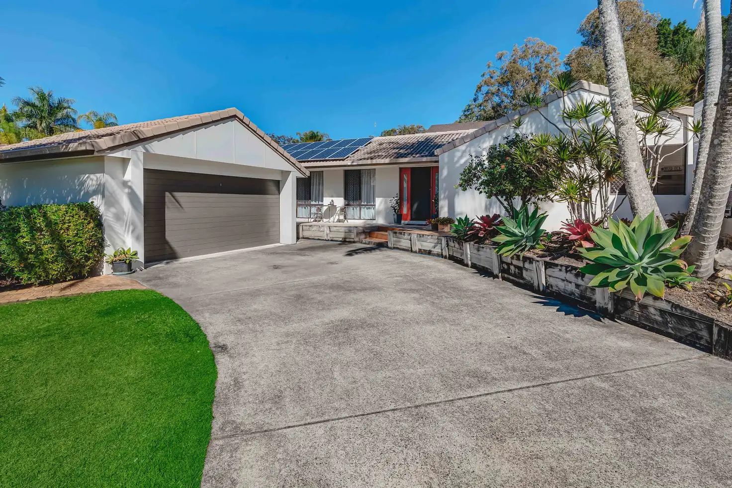 Main view of Homely house listing, 4 Nowra Court, Helensvale QLD 4212