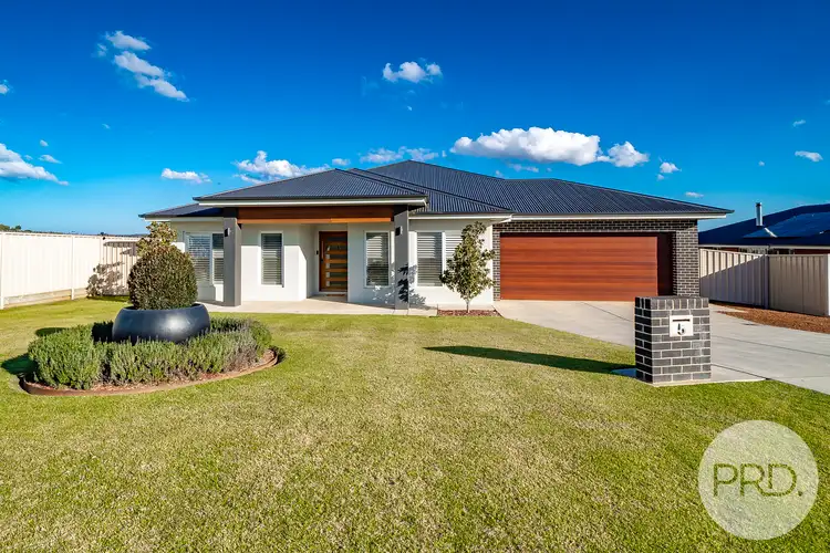 Main view of Homely house listing, 5 Kentucky Crescent, Gobbagombalin NSW 2650
