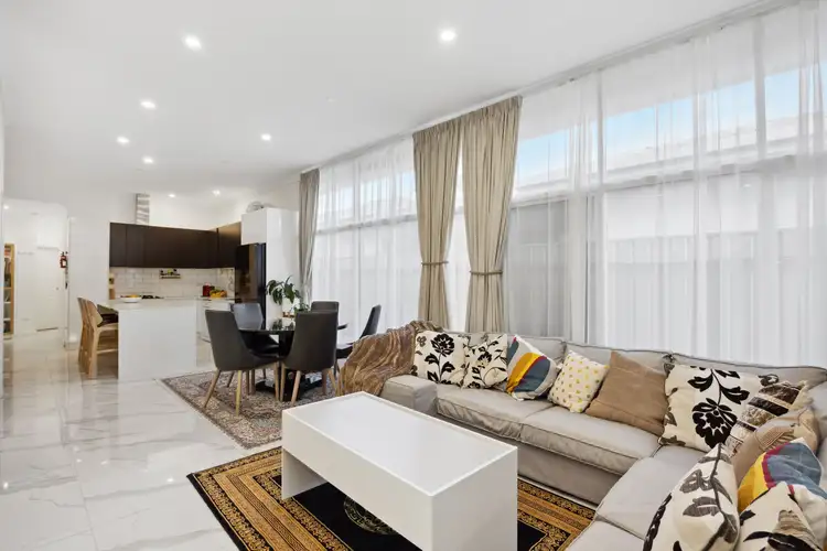 25 La Jolla, Fulham SA 5024