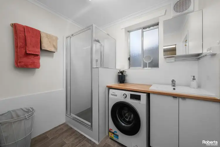 Fourth view of Homely house listing, 1/72 Ashbourne Grove, West Moonah TAS 7009