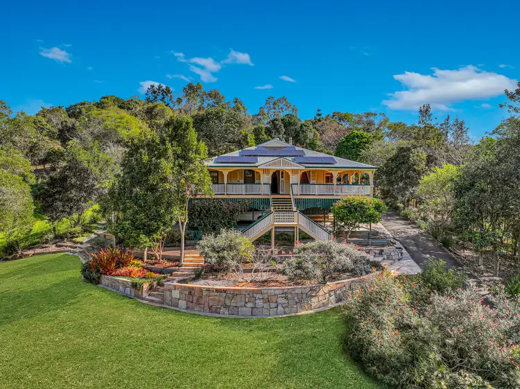 306 Savages Road, Brookfield QLD 4069