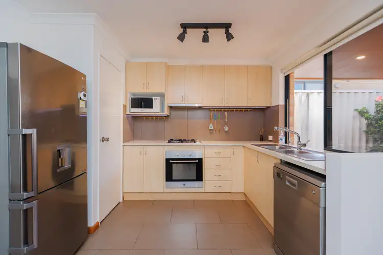 Second view of Homely house listing, 6/18-20 The Crescent, Redcliffe WA 6104