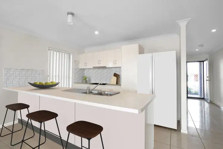 48 Donovan Street, Blacks Beach QLD 4740